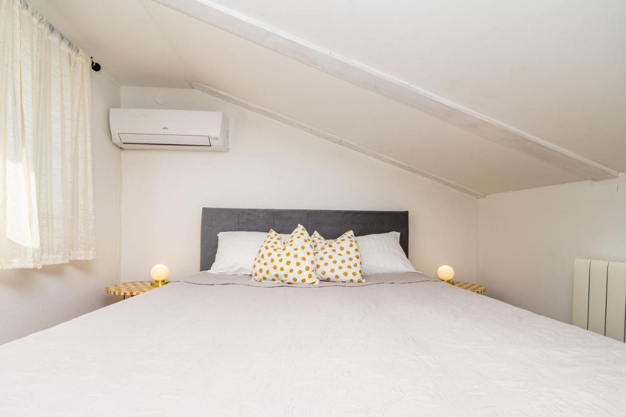 House Rosa Διαμέρισμα Mali Lošinj Εξωτερικό φωτογραφία