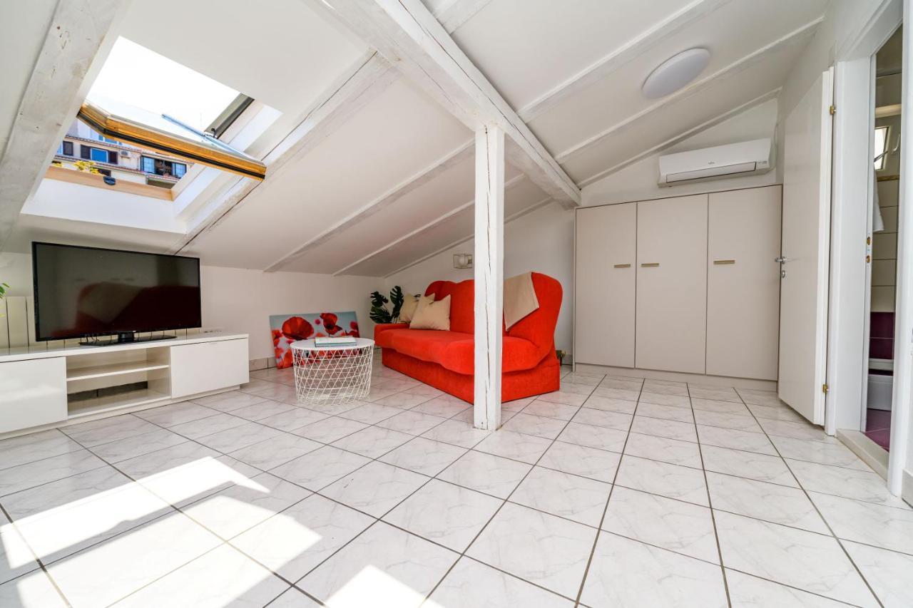 House Rosa Διαμέρισμα Mali Lošinj Εξωτερικό φωτογραφία
