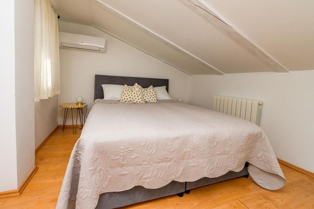 House Rosa Διαμέρισμα Mali Lošinj Εξωτερικό φωτογραφία